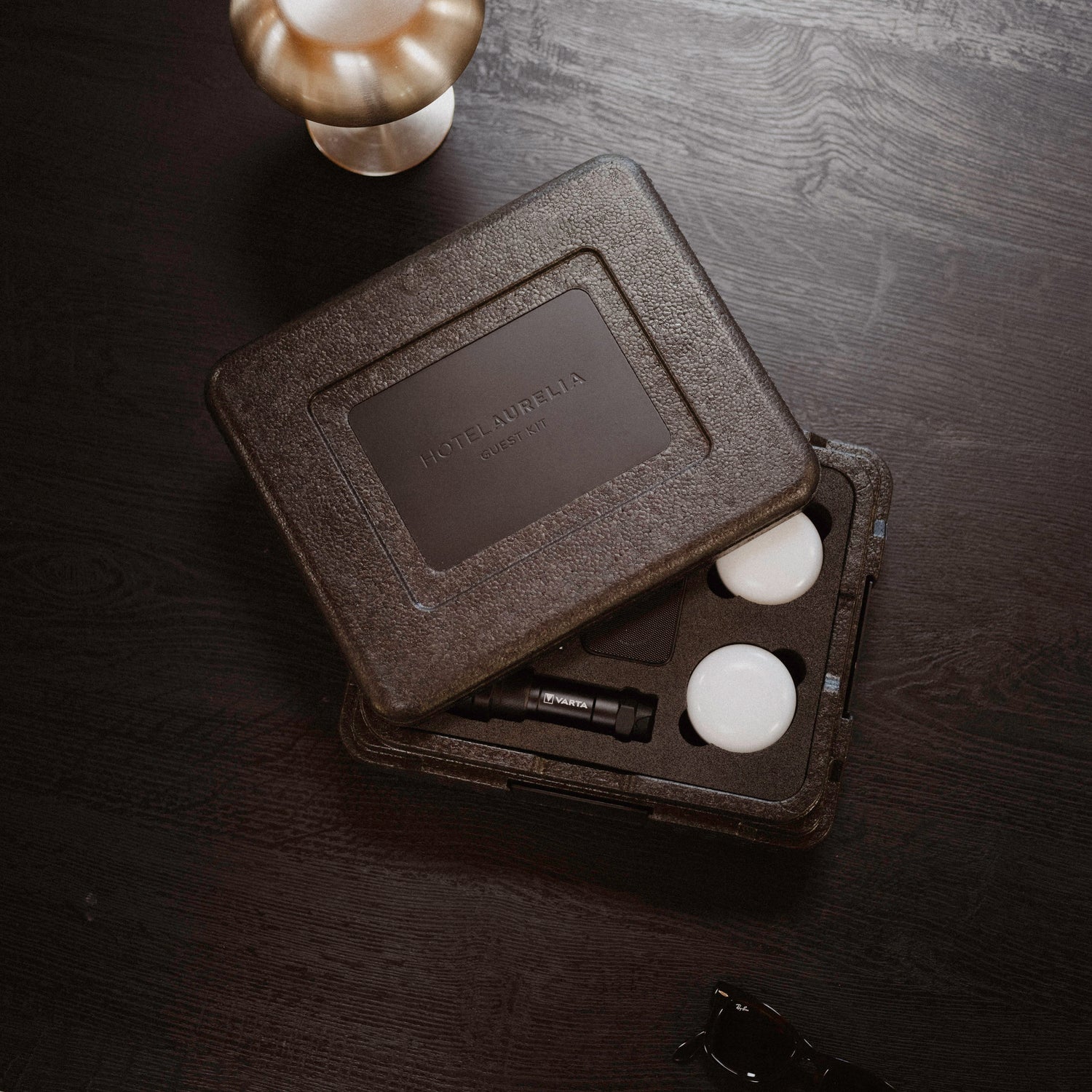 ARK Cases hotel guest kit met lampen en zaklamp voor noodvoorziening in hotels